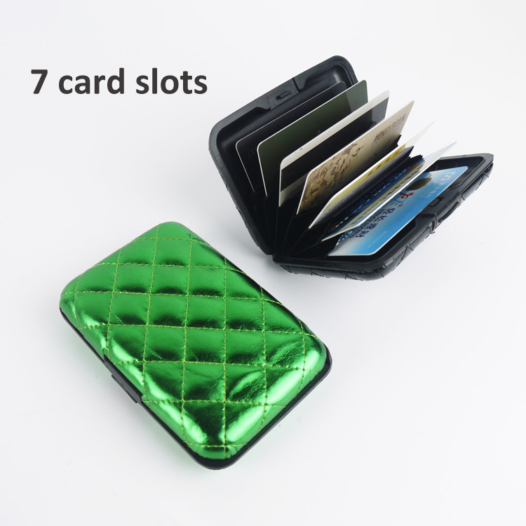 Apa sing nggawe dompet kulit sing bermutu tinggi?